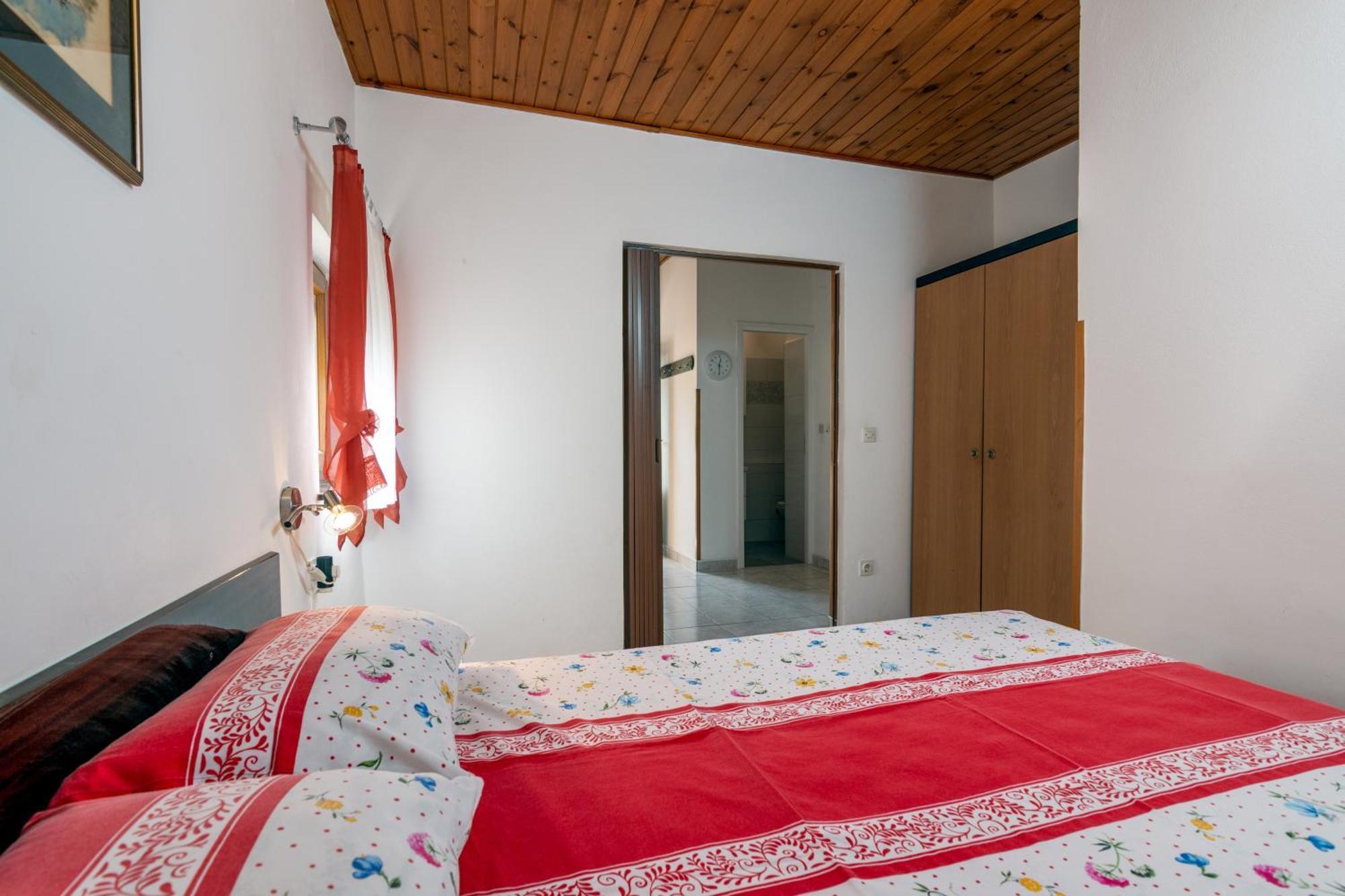 Apartment With A Parking Space - 7494